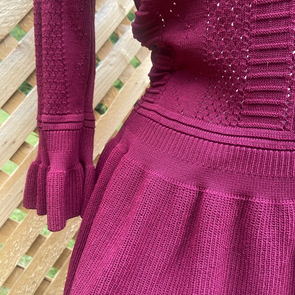 Scoop Neck Top - Picture 3 of 3